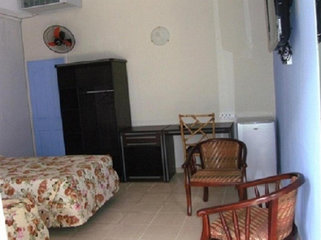 Auberge Le Saladier Маэбур Номер фото